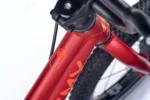 ACADEMY Grade 2 Belt 14" (2026) | 14 Zoll Kinderfahrrad | Red – Bild 2
